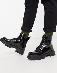 Черные блестящие ботинки из искусственной кожи на массивной подошве Koi Footwear-Черный