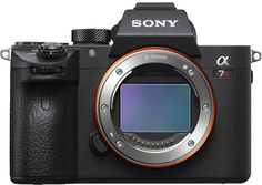 Зеркальный фотоаппарат Sony Alpha A7R III ILCE-7RM3 Body (черный)