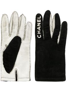 Chanel Pre-Owned перчатки с логотипами