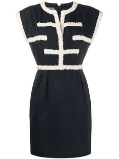 Chanel Pre-Owned фактурное короткое платье с аппликацией