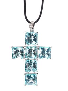 Gavello ожерелье с кулоном в форме креста