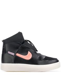 Nike высокие кроссовки Vandalised