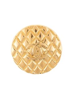 Chanel Pre-Owned стеганая брошь с логотипом CC