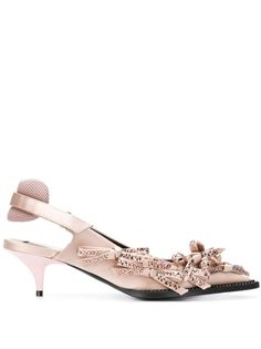 Nº21 bow embellished pumps