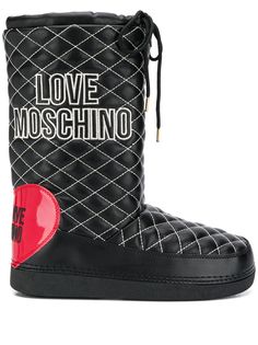 Love Moschino стеганые зимние сапоги