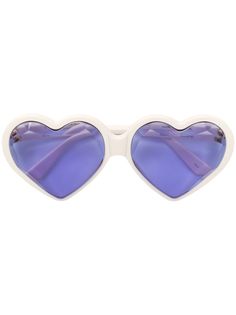 Gucci Eyewear солнцезащитные очки с оправой в форме сердца