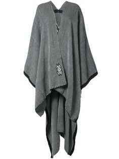 Voz кейп с V-образным вырезом и драпировками