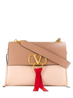 Valentino сумка Valentino Garavani с логотипом VRing