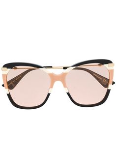 Gucci Eyewear солнцезащитные очки в массивной оправе бабочка