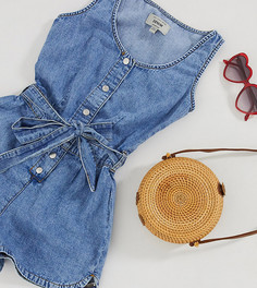 Синий джинсовый ромпер с поясом New Look Petite