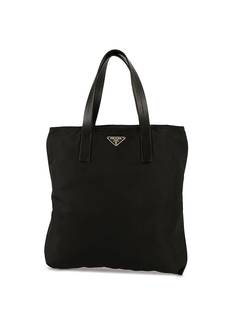 Prada Pre-Owned сумка-шопер с металлическим логотипом
