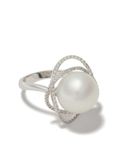 Yoko London кольцо Classic Freshwater из белого золота с жемчугом и бриллиантами