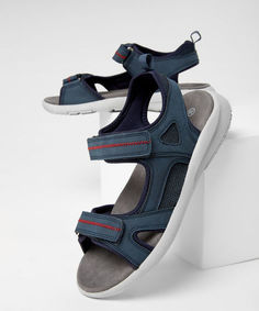 Сандалии для мальчиков Ostin