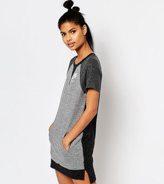 Платье-футболка в стиле колор блок Nike-Серый