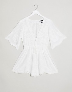 Белый кружевной ромпер с вышивкой New Look