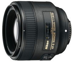 Объектив Nikon AF-S 85mm f/1.8G Nikkor (черный)