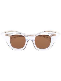 Kuboraum солнцезащитные очки B20 в оправе кошачий глаз с кристаллами