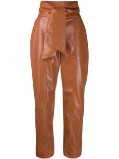 Jonathan Simkhai укороченные брюки из искусственной кожи с завязками на поясе