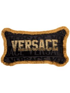 Versace подушка с логотипом и пайетками