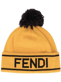 Fendi шапка бини с помпоном и логотипом