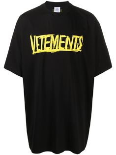 Vetements футболка оверсайз с логотипом