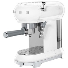 Кофеварка рожкового типа SMEG ECF01WHEU