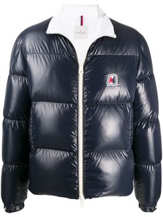 Moncler пуховик с нашивкой-логотипом