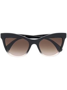 Chanel Pre-Owned солнцезащитные очки в оправе кошачий глаз