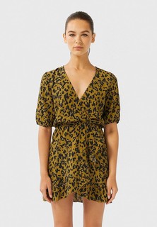 Платье Stradivarius 