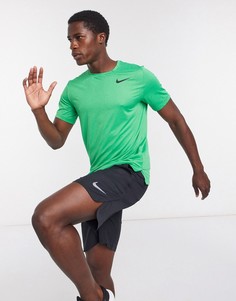 Зеленая футболка Nike Training Hyperdry-Зеленый