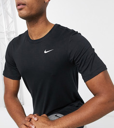 Черная футболка Nike Training Plus-Черный цвет