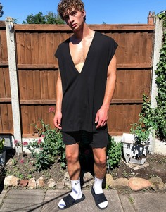 Черная oversized-майка с глубоким V-образным вырезом ASOS DESIGN-Черный цвет