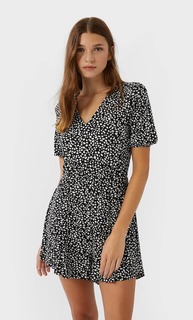 Stradivarius Короткий Комбинезон С Принтом Женская Коллекция Черный M