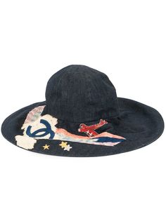 Chanel Pre-Owned шляпа с вышивкой и логотипом CC