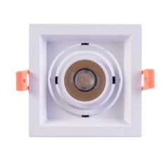 Светильник потолочный De Markt Круз 1x7W LED (637016101)