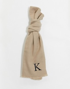 Персонализированный шарф с инициалом "K" ASOS DESIGN-Коричневый цвет