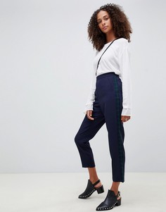 Зауженные брюки в клетку с контрастными вставками ASOS DESIGN-Мульти