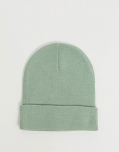 Шалфейно-зеленая шапка-бини с отворотом ASOS DESIGN-Зеленый цвет