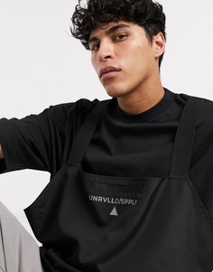ASOS Unrvlld Supply oversized t-shirt with body harness and logo in reflective print-Черный