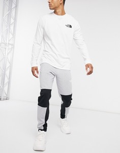 Серые брюки The North Face-Серый