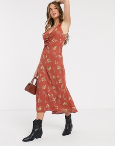 Приталенное платье мидакси в стиле 90-х с цветочным принтом в винтажном стиле Emory Park-Коричневый цвет