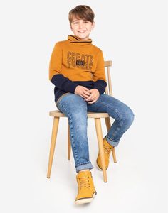 Свитер колор-блок с принтом для мальчика Gloria Jeans