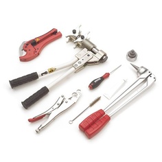 Комплект механического инструмента Rautool M1 QC (насадки расширительные , тиски запрессовочные) Rehau