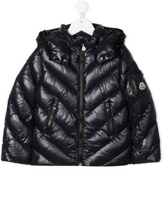 Moncler Enfant пуховик с нашивкой-логотипом