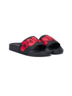 Moschino Kids шлепанцы с логотипом