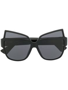 Moschino солнцезащитные очки в массивной оправе кошачий глаз