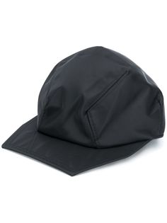 Issey Miyake Men кепка с квадратным козырьком