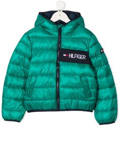 Tommy Hilfiger Junior пуховик с вышитым логотипом