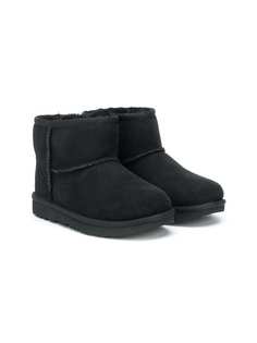 UGG Kids ботинки Classic Mini из овчины