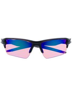 Oakley солнцезащитные очки с затемненными линзами